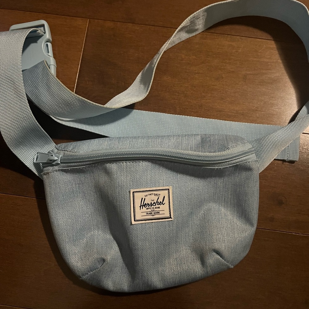 Herschel blue Fanny pack